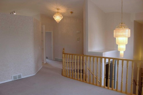 71 Park Place West, Brooks, AB - Indoor Photo Showing Other Room