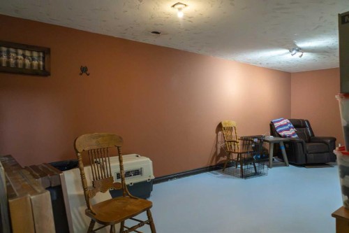 5132 49 Avenue, Onoway, AB - Indoor Photo Showing Other Room