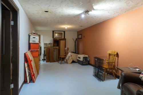 5132 49 Avenue, Onoway, AB - Indoor