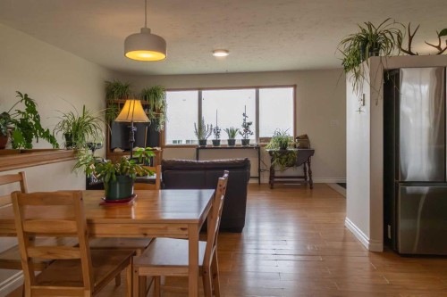 5132 49 Avenue, Onoway, AB - Indoor Photo Showing Dining Room