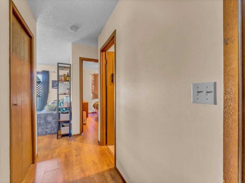 437 3 Avenue, Bassano, AB - Indoor Photo Showing Other Room