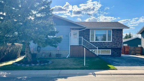 151 Winkler Drive  Hanna, AB T0J 1P0