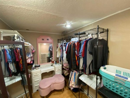23 Pine Avenue West, Brooks, AB - Indoor With Storage
