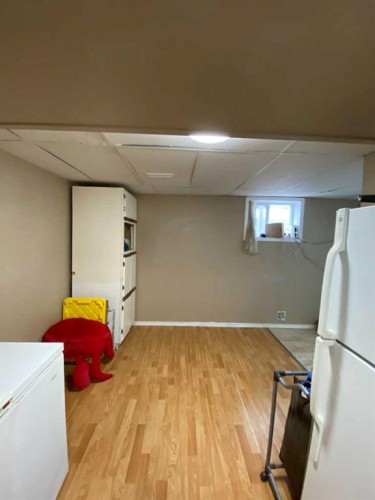 23 Pine Avenue West, Brooks, AB - Indoor Photo Showing Basement