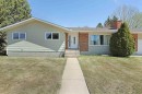 160 Ingram Park Drive, Brooks, AB  - Outdoor 
