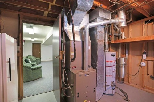 160 Ingram Park Drive, Brooks, AB - Indoor Photo Showing Basement