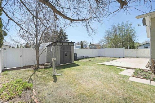 160 Ingram Park Drive, Brooks, AB - Outdoor With Backyard
