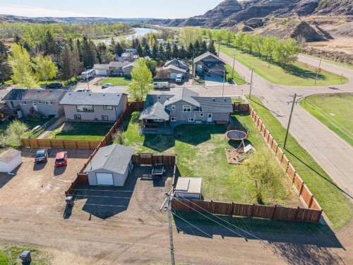 115 9 Street, Drumheller, AB - Outdoor With View