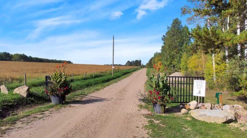 472044A Range Rd 23, Winfield, AB 