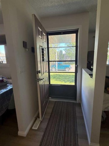 111 Shacker Crescent, Hanna, AB - Indoor Photo Showing Other Room
