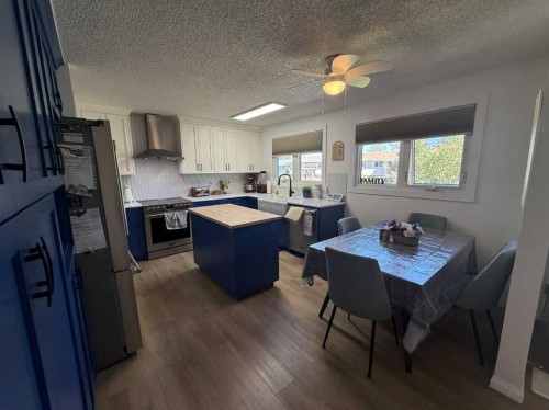 111 Shacker Crescent, Hanna, AB - Indoor