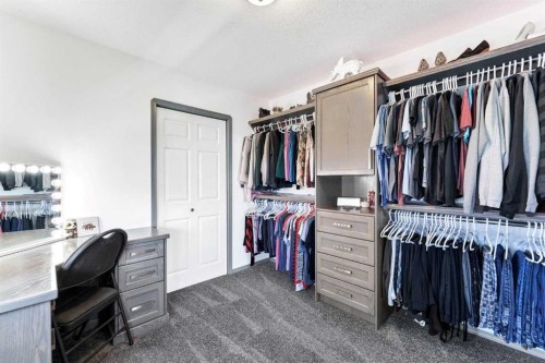 99-190014 12 Street West, Rural Newell, County Of, AB - Indoor With Storage