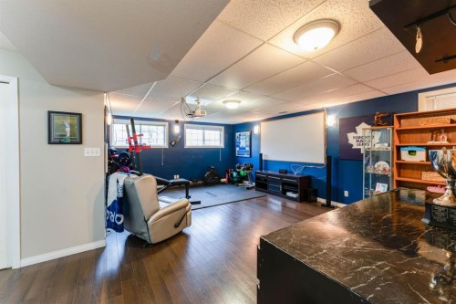 685 3 Avenue West, Drumheller, AB 