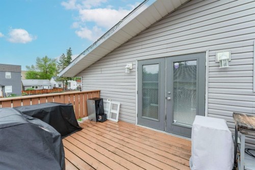 685 3 Avenue West, Drumheller, AB 