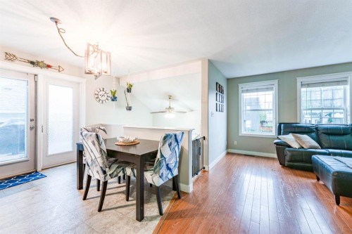 685 3 Avenue West, Drumheller, AB 