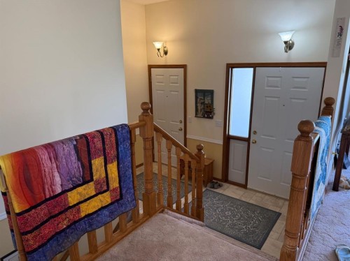 817 Bankview Drive, Drumheller, AB - Indoor Photo Showing Other Room