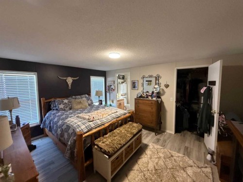 11-300 Railway Avenue, Duchess, AB 