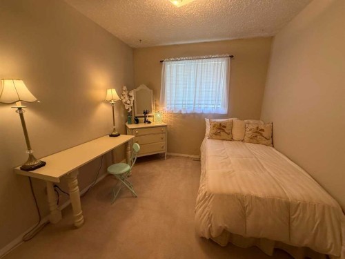 719 Parkland Drive, Brooks, AB 