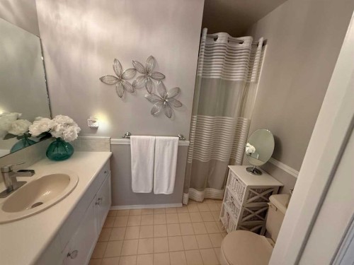 719 Parkland Drive, Brooks, AB 