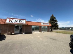 A-1710 31 Street NORTHLethbridge, AB T1H 5H1