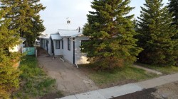 305 2 Avenue EASTHanna, AB T0J 1P0