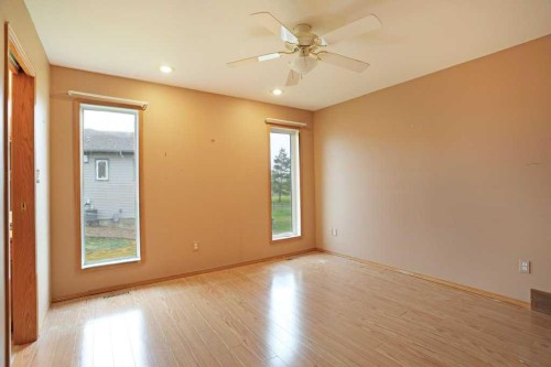 52 White Pelican Way, Lake Newell Resort, AB 