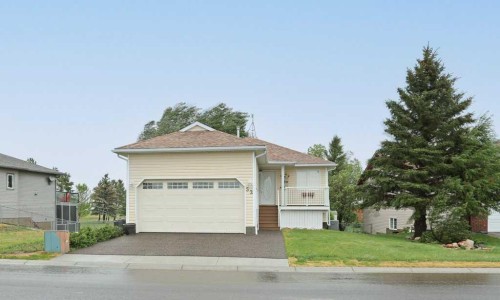 52 White Pelican Way, Lake Newell Resort, AB 