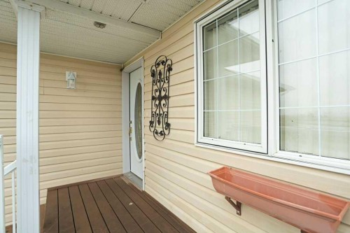 52 White Pelican Way, Lake Newell Resort, AB 