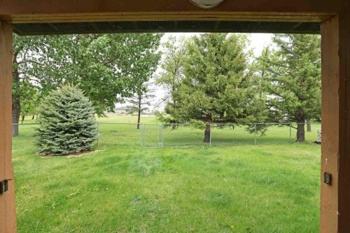 52 White Pelican Way, Lake Newell Resort, AB 