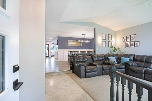 648 2Nd Street East, Brooks, AB 