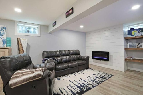 648 2Nd Street East, Brooks, AB 