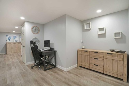 648 2Nd Street East, Brooks, AB 