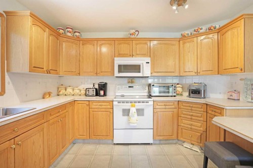 47 Park Place West, Brooks, AB 
