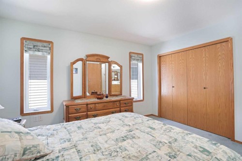 47 Park Place West, Brooks, AB 