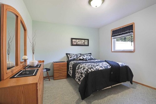 47 Park Place West, Brooks, AB 