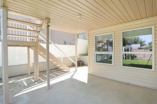 47 Park Place West, Brooks, AB 