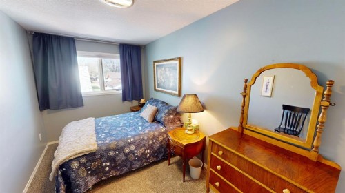 411 3 Street, Brooks, AB 