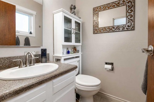 56 Chinook Crescent West, Brooks, AB 