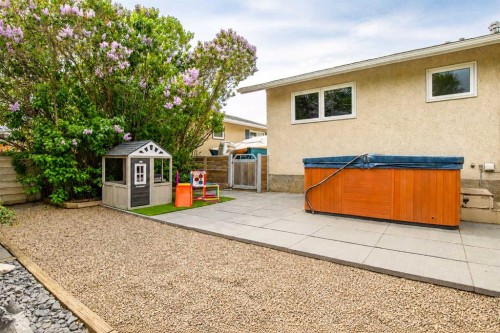 56 Chinook Crescent West, Brooks, AB 