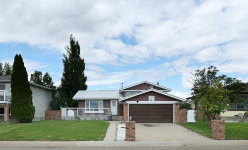 24 Lake Stafford Drive EAST Brooks, AB T1R 0P4