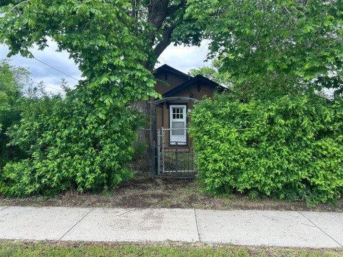 1240 Newcastle Trail, Drumheller, AB 