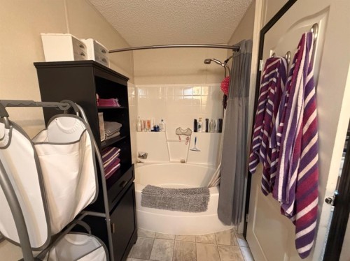 305600A Range Road 254, Linden, AB 