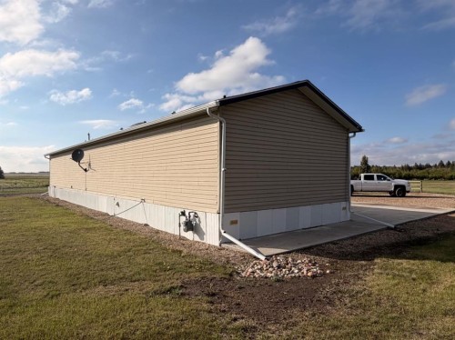 305600A Range Road 254, Linden, AB 