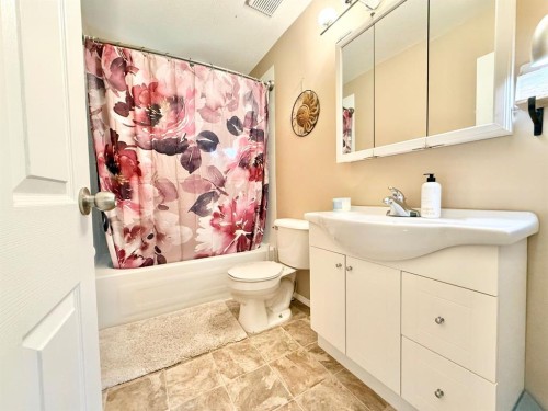 66 2 Avenue East, Tilley, AB 