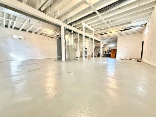 66 2 Avenue East, Tilley, AB 