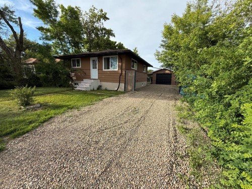 66 2 Avenue East, Tilley, AB 