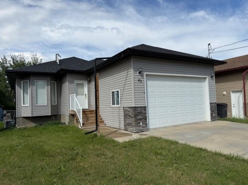 42 A Red Deer Avenue, Drumheller, AB - Outdoor