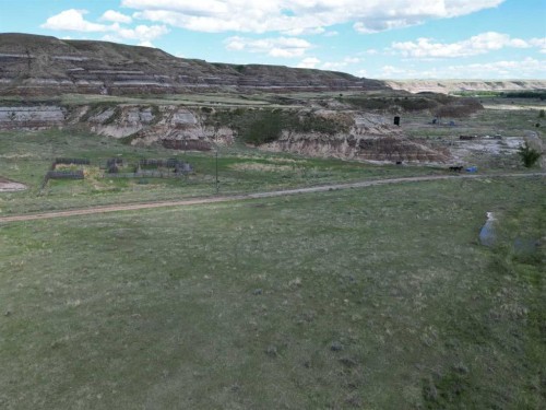 Highway 10 East, Drumheller, AB 