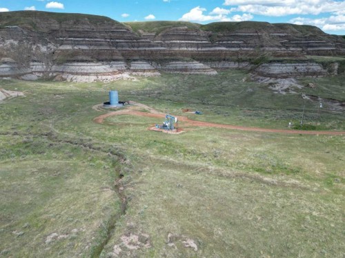 Highway 10 East, Drumheller, AB 