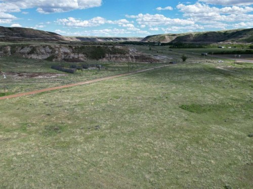 Highway 10 East, Drumheller, AB 